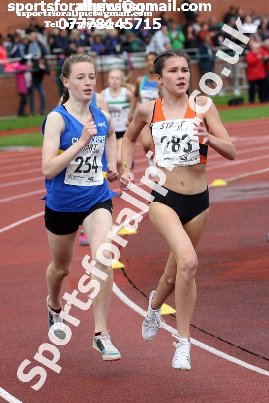 Girls under-15s 800 metres, Northern Under-17s/U-15s and U13s Champs, Leigh Sports Village, Leigh. Photo: David T. Hewitson/Sports for All Pics